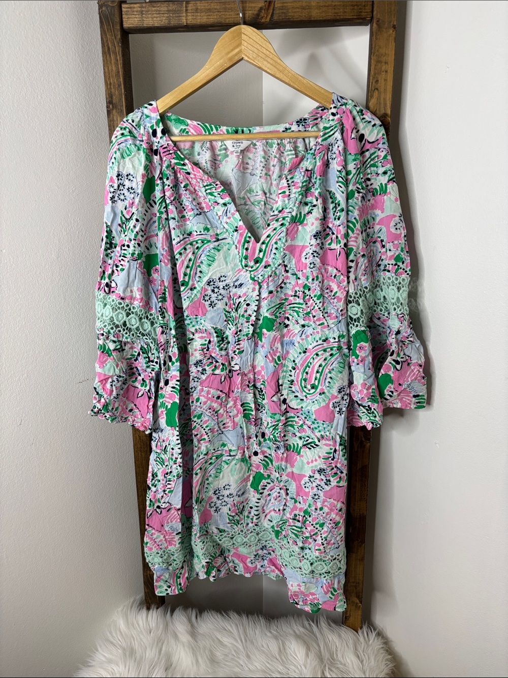 crown & ivy Pink and Green Floral Scoop Neck Blouse Size 3X